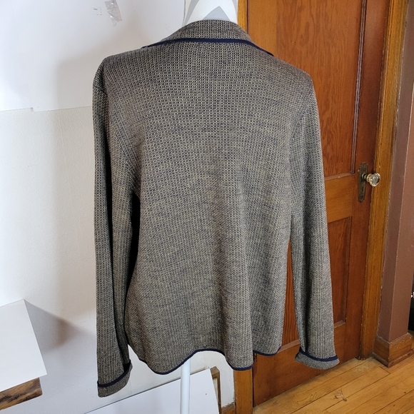 Womans Liz Claiborne Collection Pure Wool Sweater Jacket Brown/Navy Trim S L - Picture 4 of 9